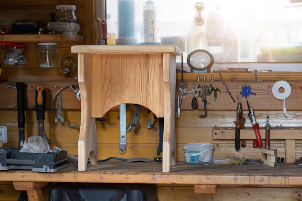 herramientas como hacer un taburete de madera


